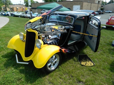 2013 Lyon's Father's Day Car Show
